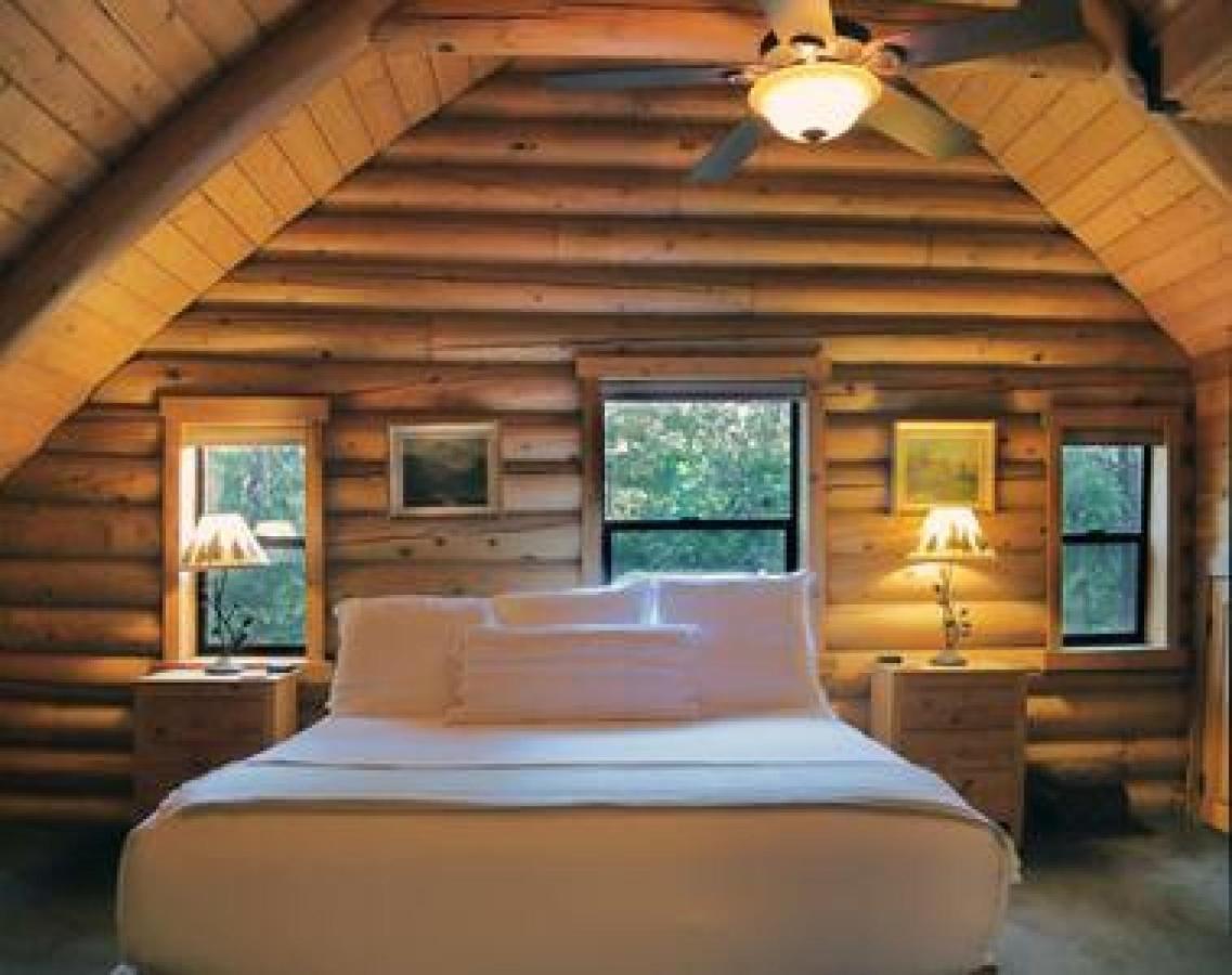 Eagles Nest - Natural Log Cabin With Guest House Idyllwild Exterior photo