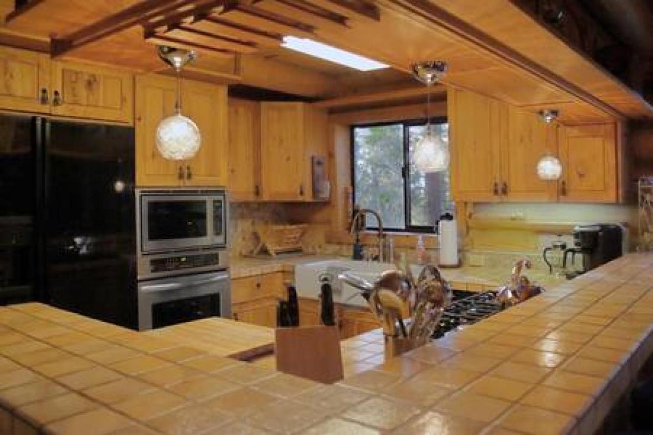 Eagles Nest - Natural Log Cabin With Guest House Idyllwild Exterior photo